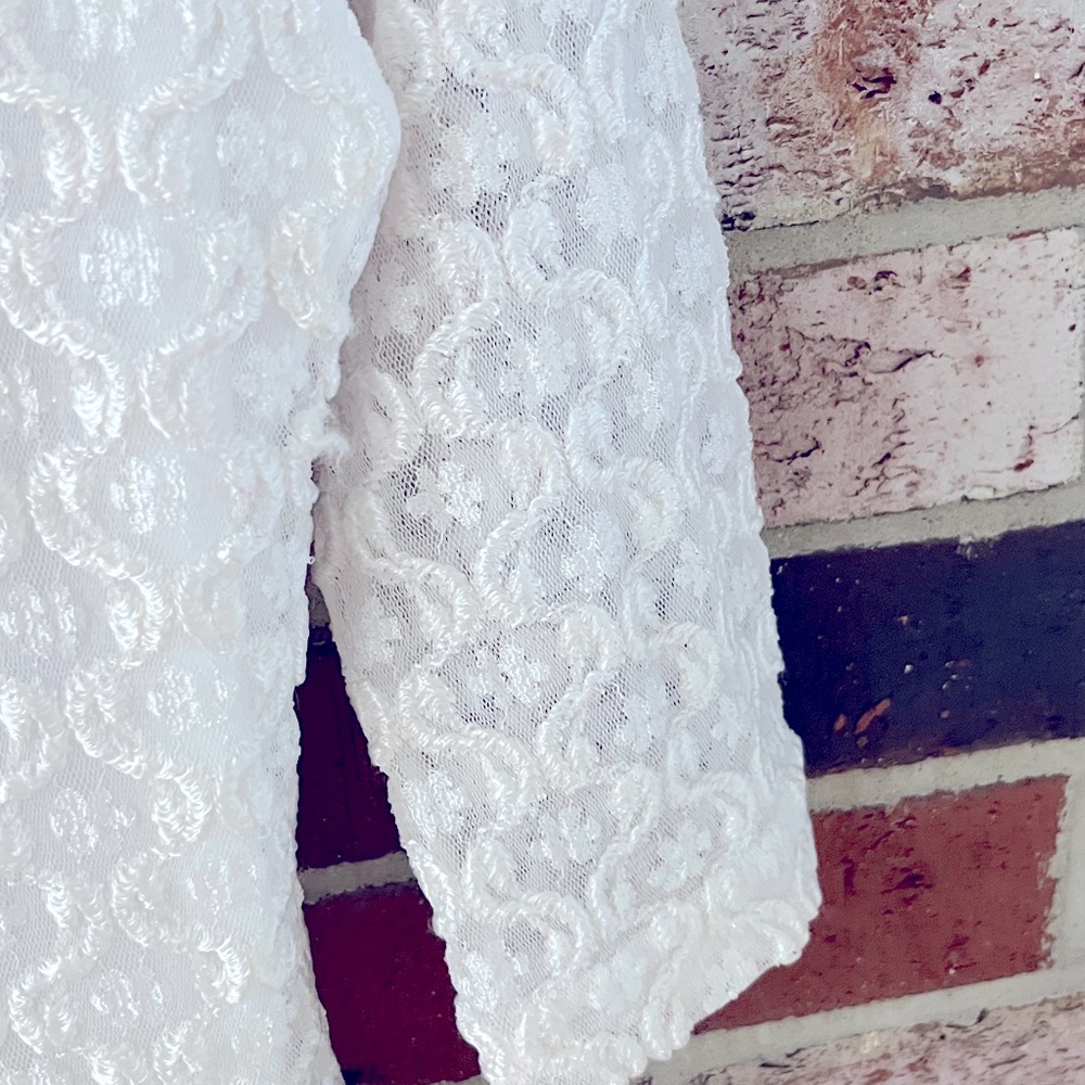 LIA White Lace 1/2 Length Sleeve Top S NWOT - Picture 7 of 9